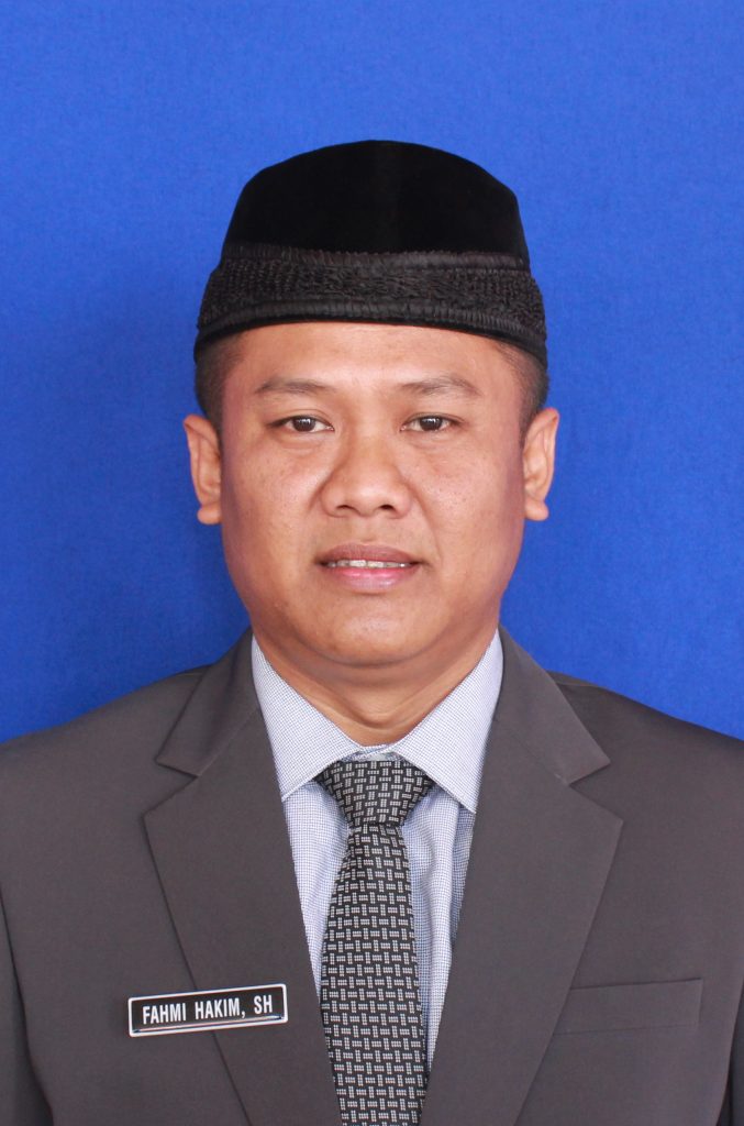 FAHMI HAKIM, S.H,.M.M